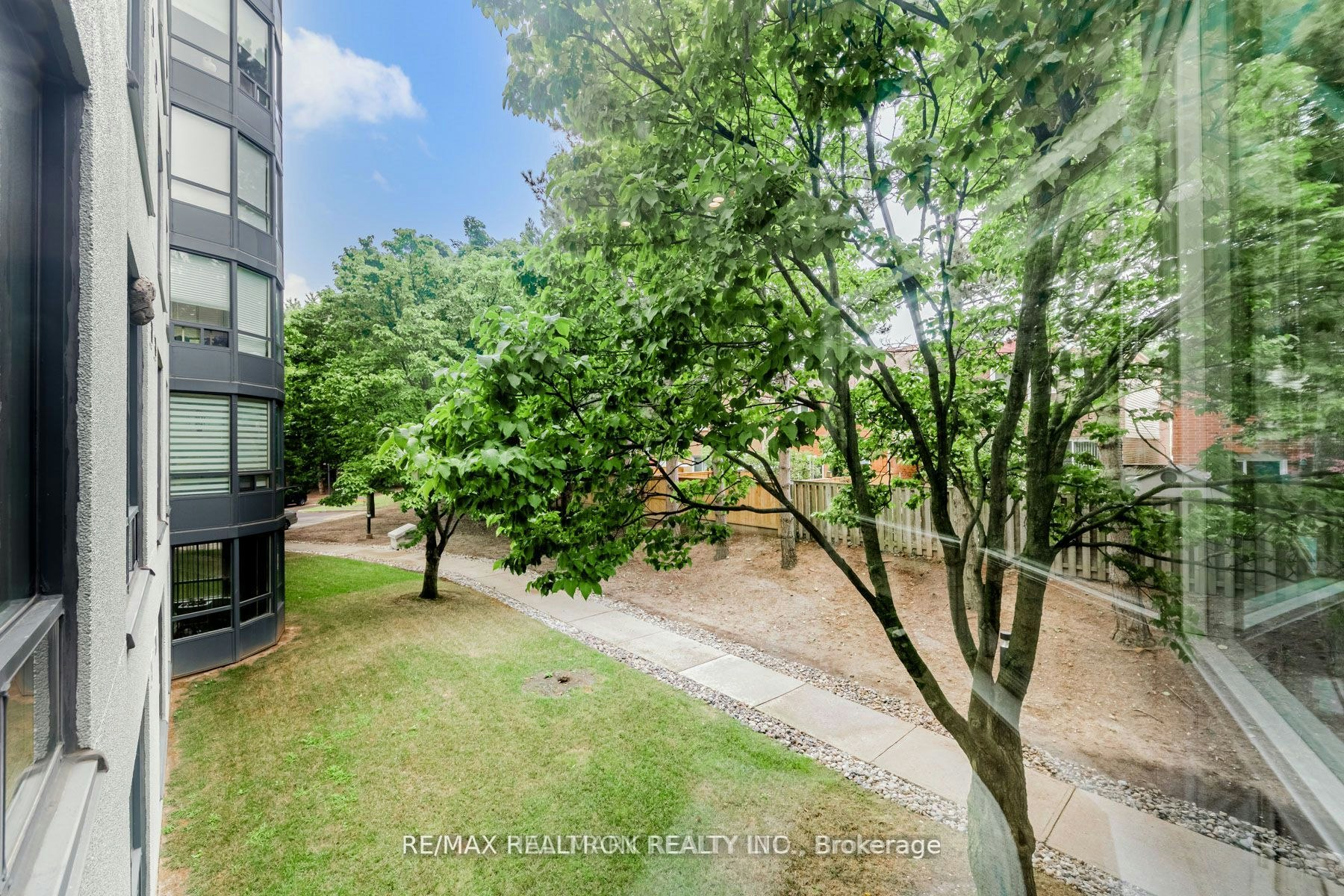 321-333 Clark Avenue W, Vaughan, ON, L4J 7K4 - 24