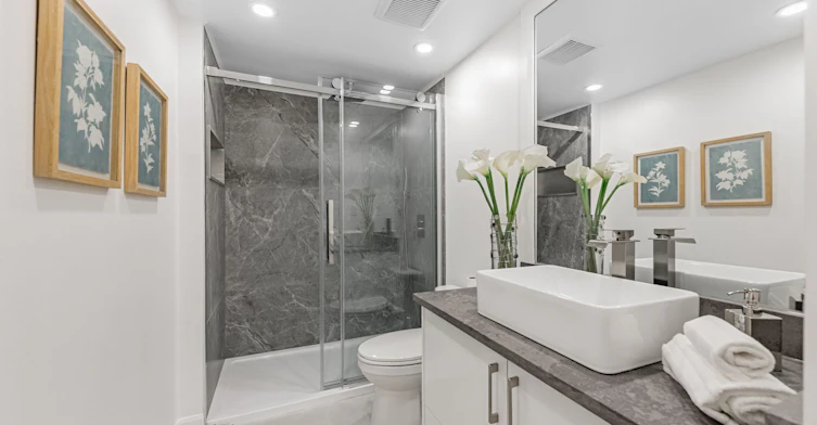 321-333 Clark Avenue W, Vaughan, ON, L4J 7K4 - 21