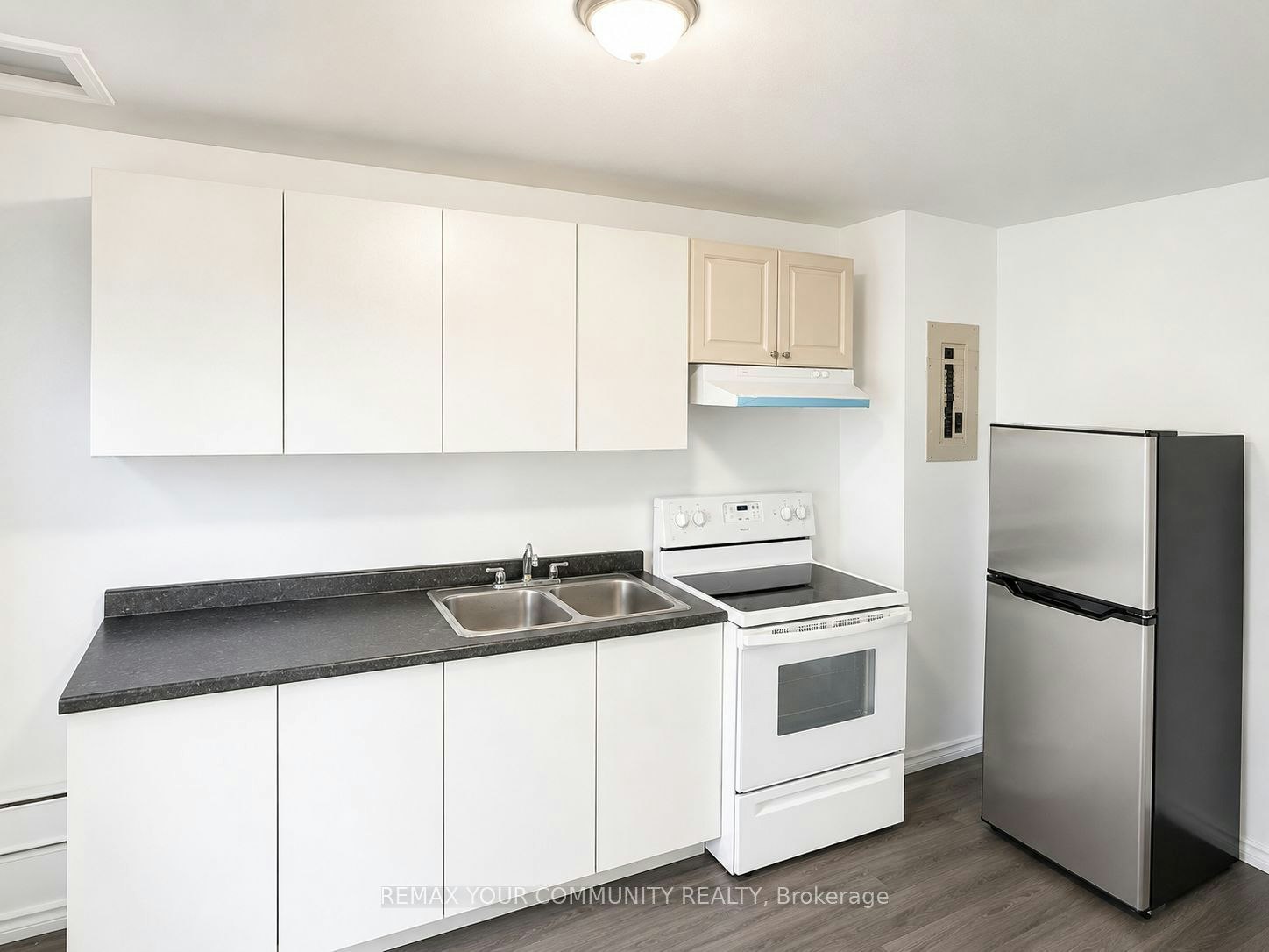 Unit 1-3745 Lloydtown Aurora Road, King, ON, L0G 1J0 - 5