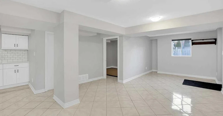 521 Heddle Crescent, Newmarket, ON, L3X 2J4 - 4