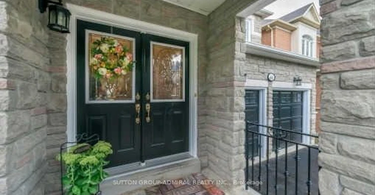 46 Oceanview Street, Richmond Hill, ON, L4S 2J8 - 2