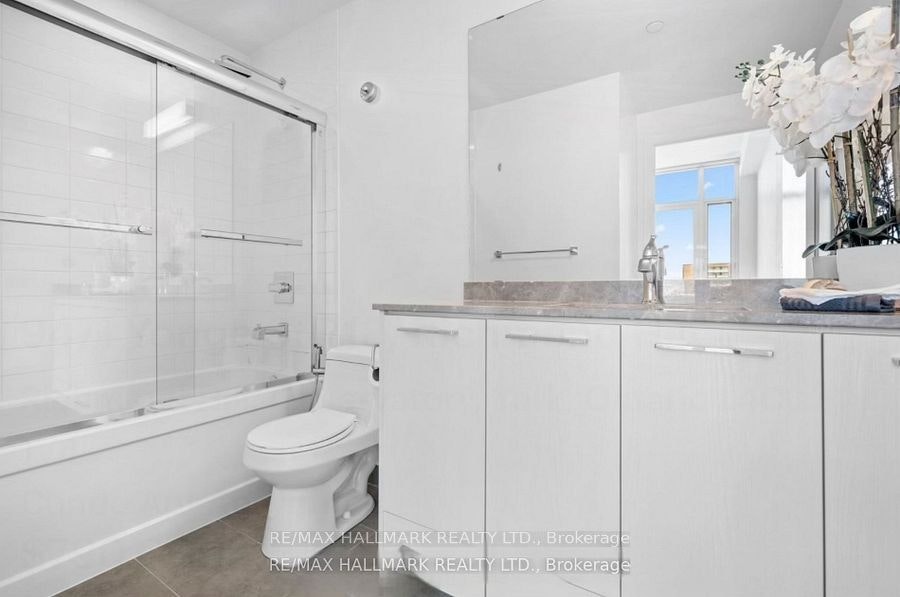 718-9471 Yonge Street, Richmond Hill, ON, L4C 1V4 - 5