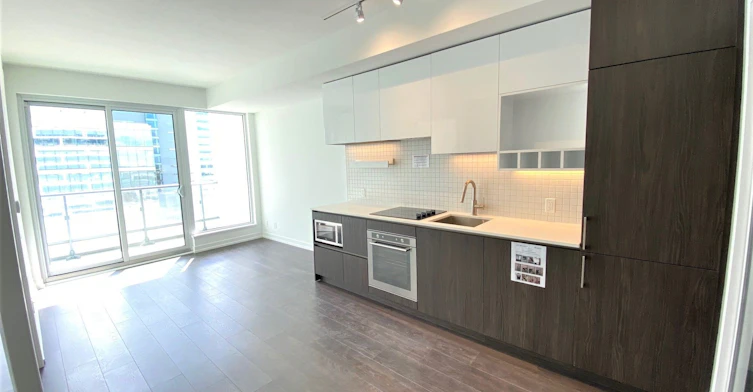 1006-5 Buttermill Avenue, Vaughan, ON, L4K 0J5