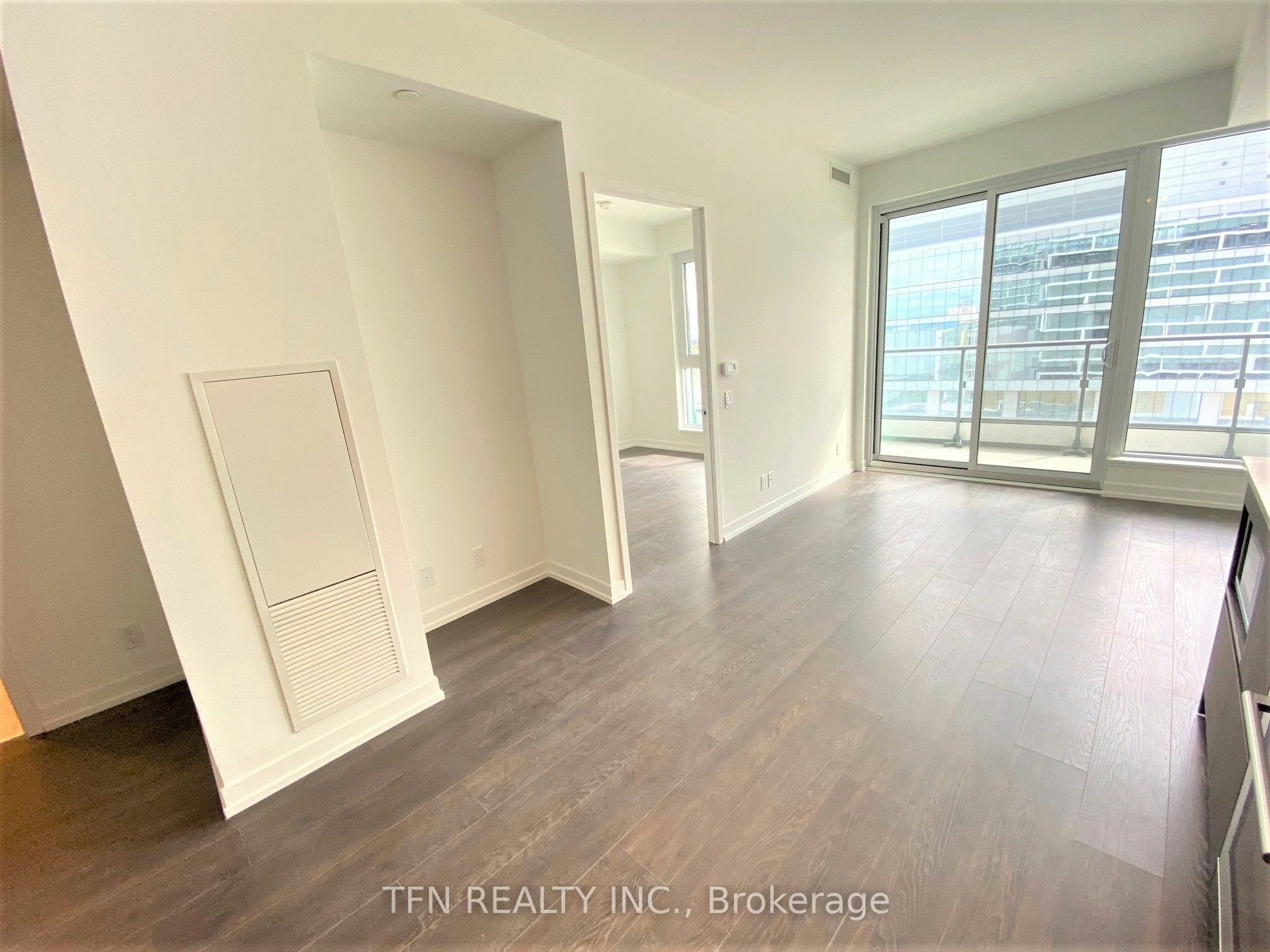 1006-5 Buttermill Avenue, Vaughan, ON, L4K 0J5 - 2