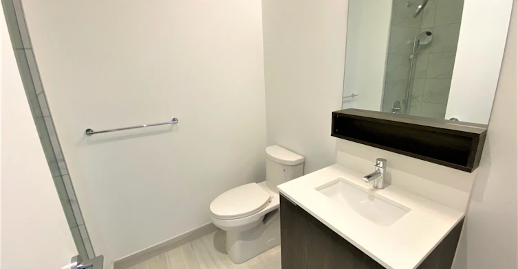 1006-5 Buttermill Avenue, Vaughan, ON, L4K 0J5 - 8