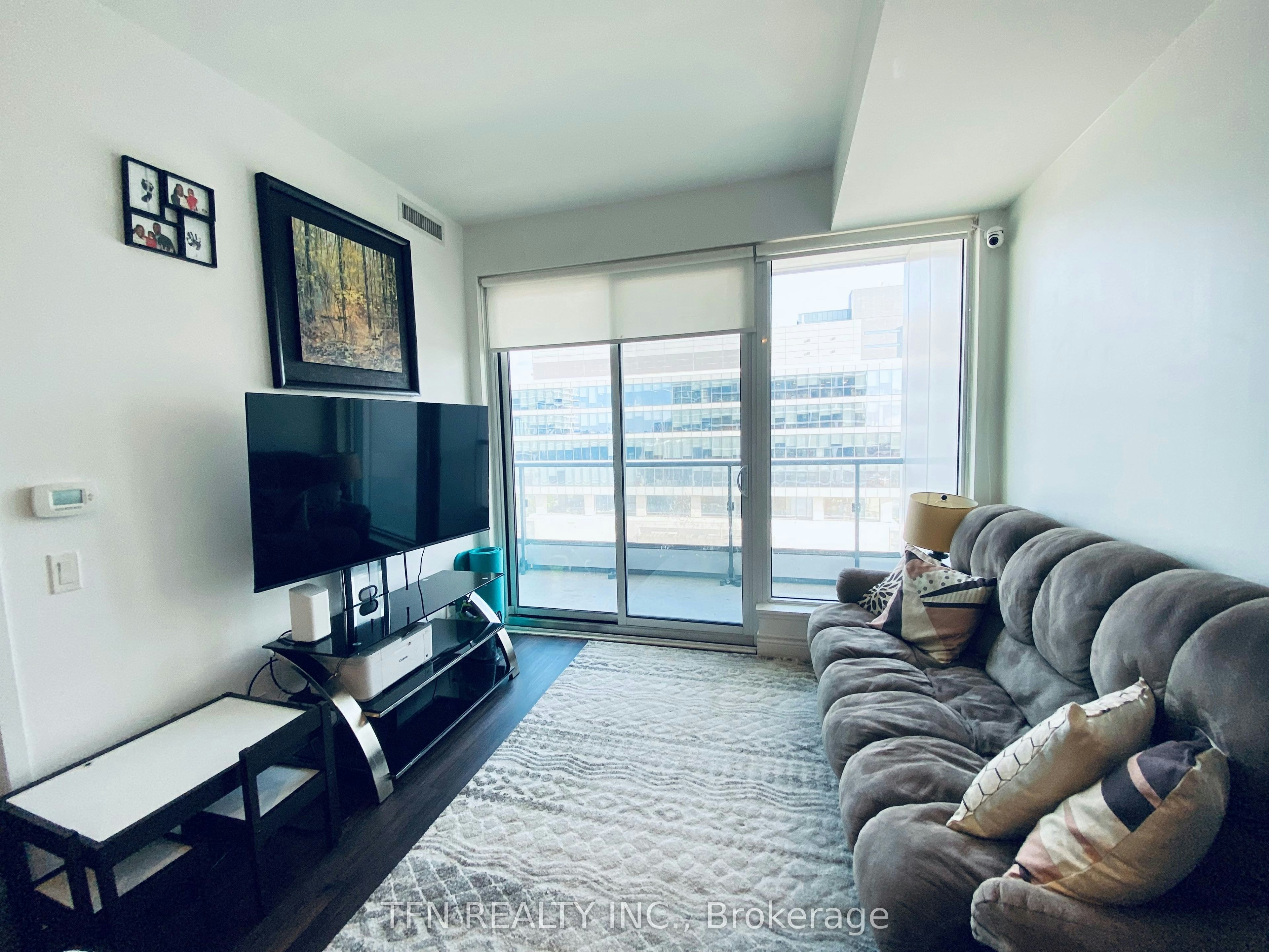 1006-5 Buttermill Avenue, Vaughan, ON, L4K 0J5 - 3