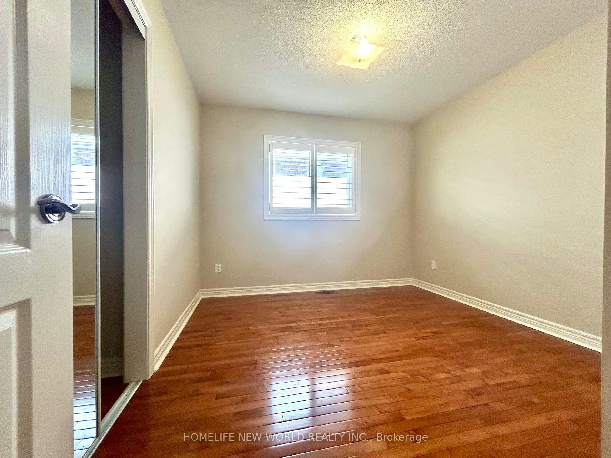 30 Chippingwood Manor, Aurora, ON, L4G 7R4 - 15