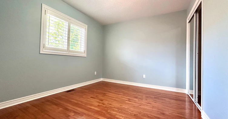 30 Chippingwood Manor, Aurora, ON, L4G 7R4 - 13
