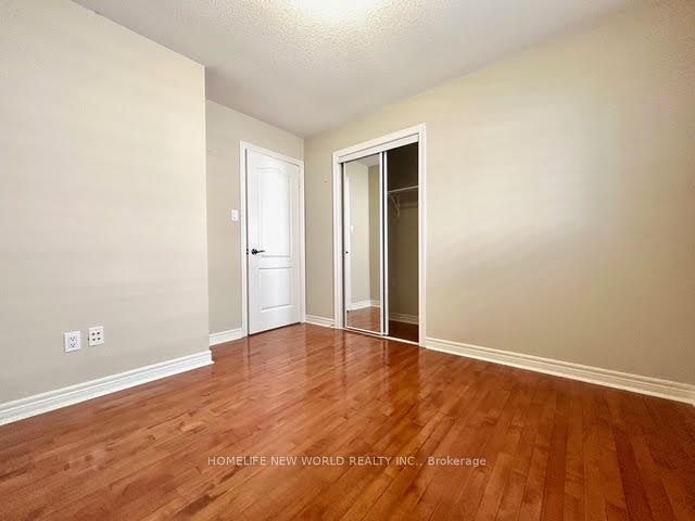 30 Chippingwood Manor, Aurora, ON, L4G 7R4 - 16