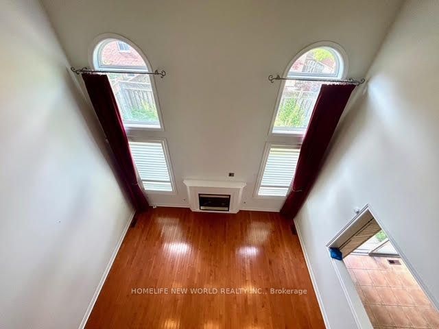 30 Chippingwood Manor, Aurora, ON, L4G 7R4 - 12