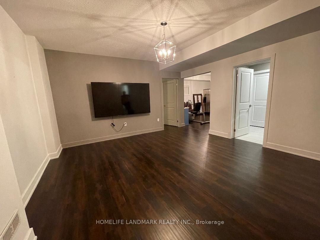 Basement Apt-8 Kent Matthew Street, Richmond Hill, ON, L4E 1C9 - 7