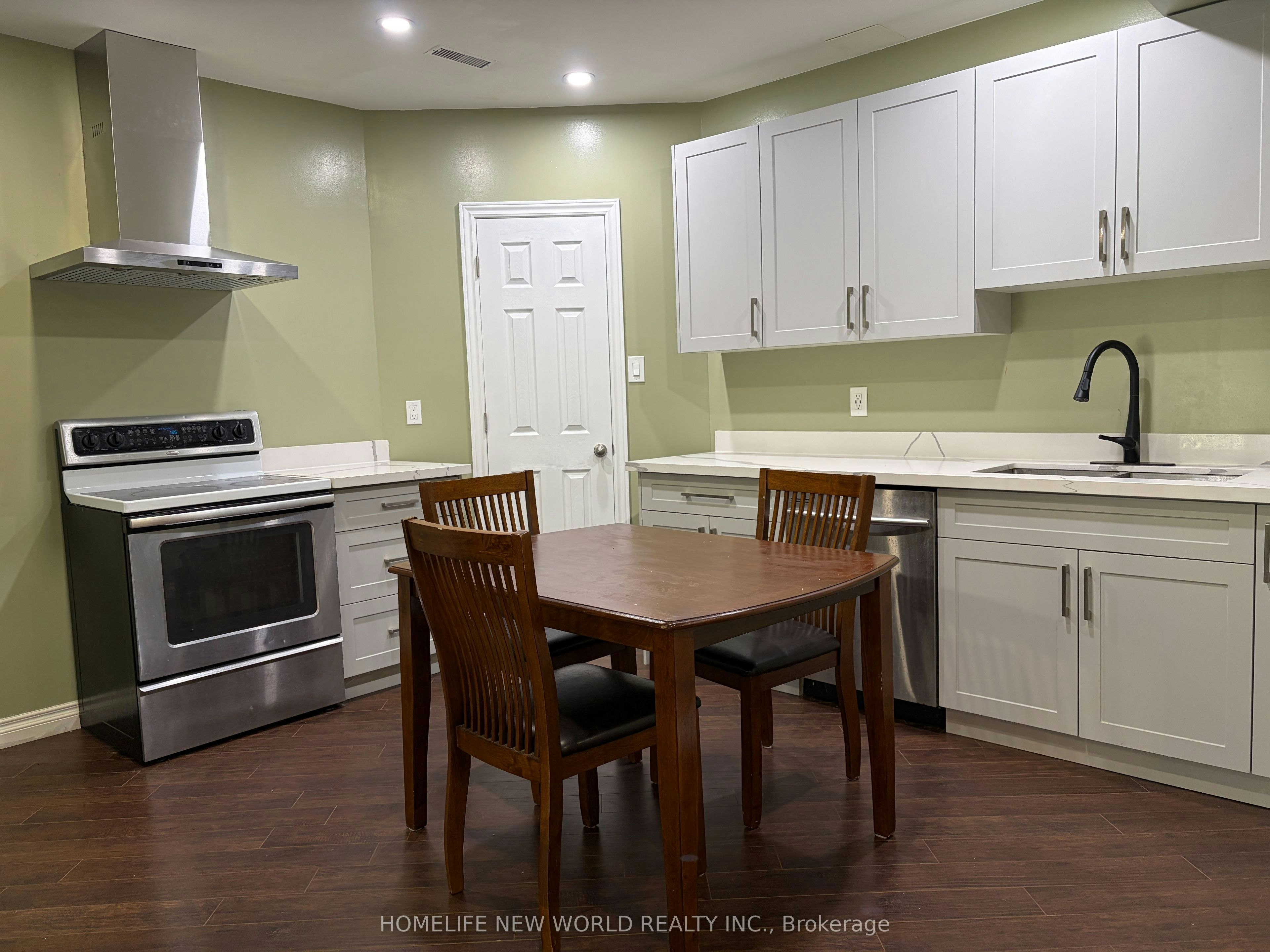 23 Lacey Court, Aurora, ON, L4G 5G3 - 34