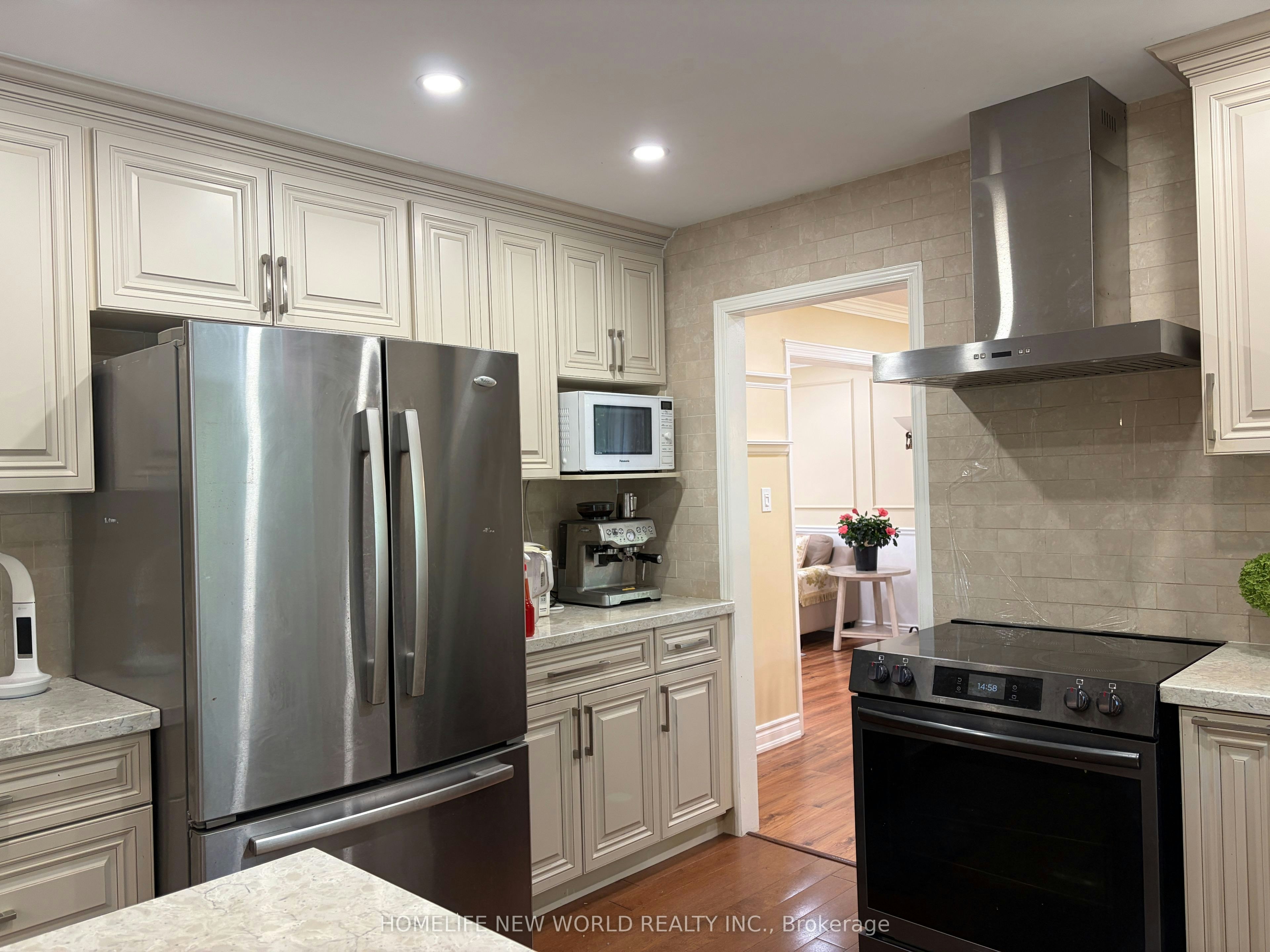 23 Lacey Court, Aurora, ON, L4G 5G3 - 13
