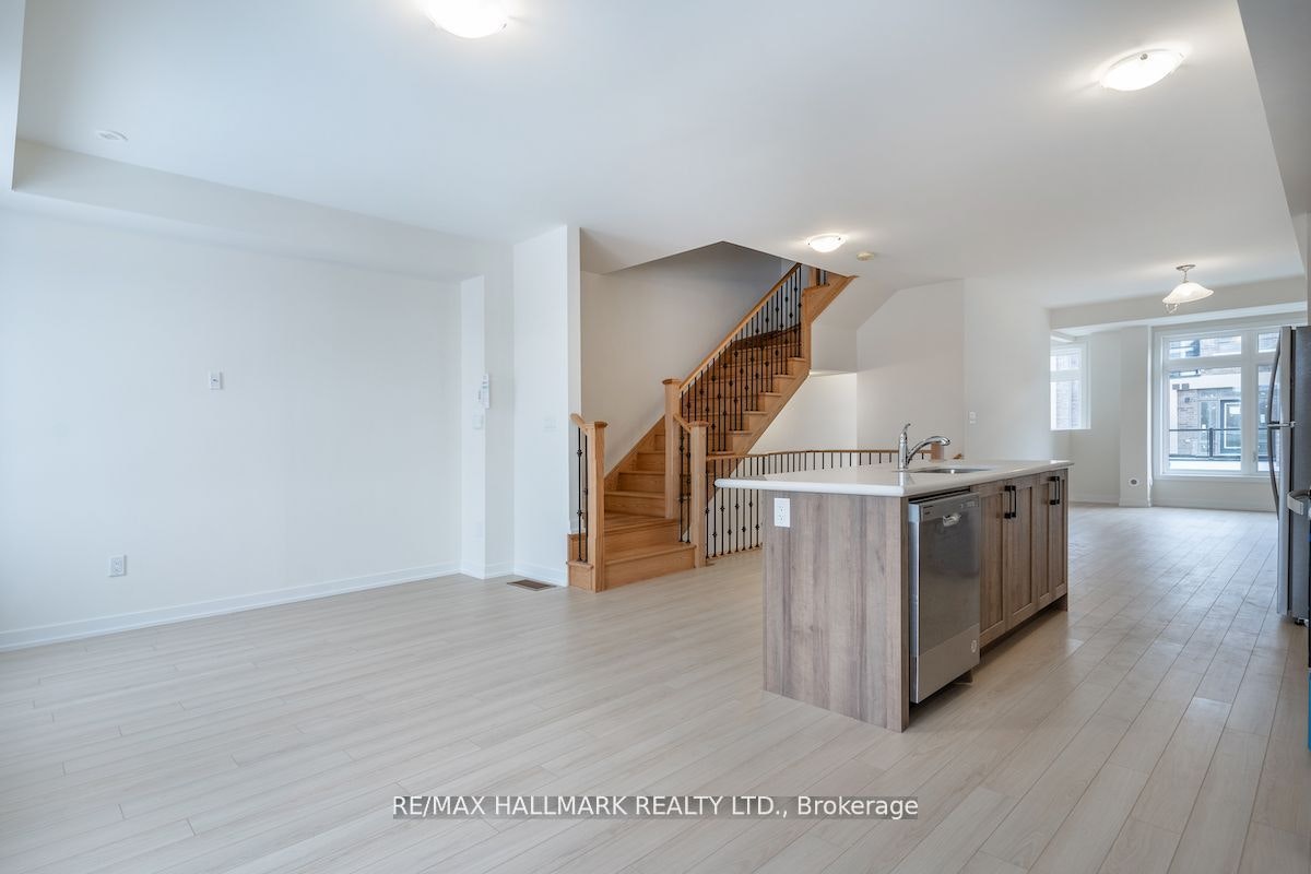 65 Riley Reed Lane, Richmond Hill, ON, L4S 0M3 - 4