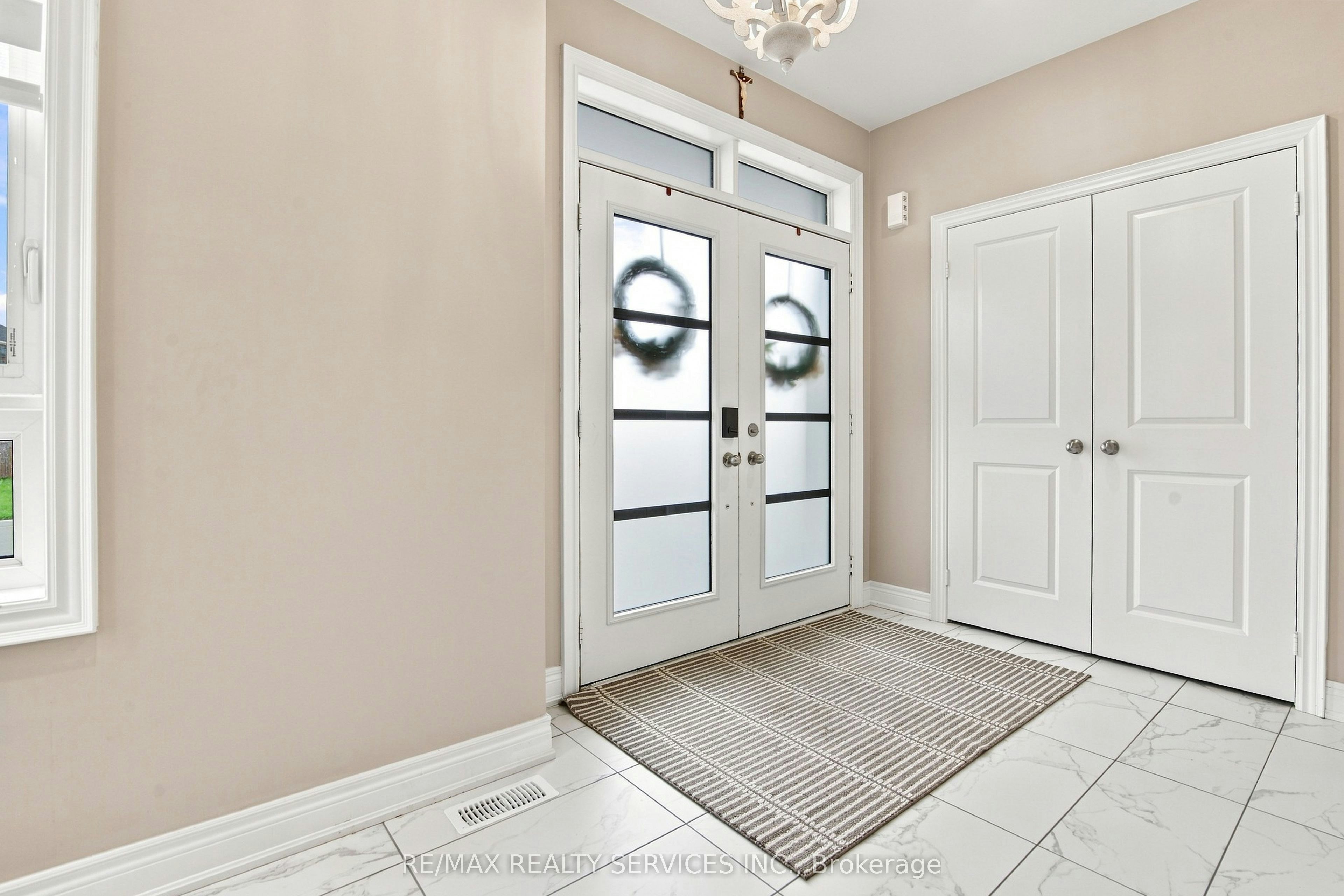 194 Coldwell Bay Circle, Vaughan, ON, L4H 5E9 - 6