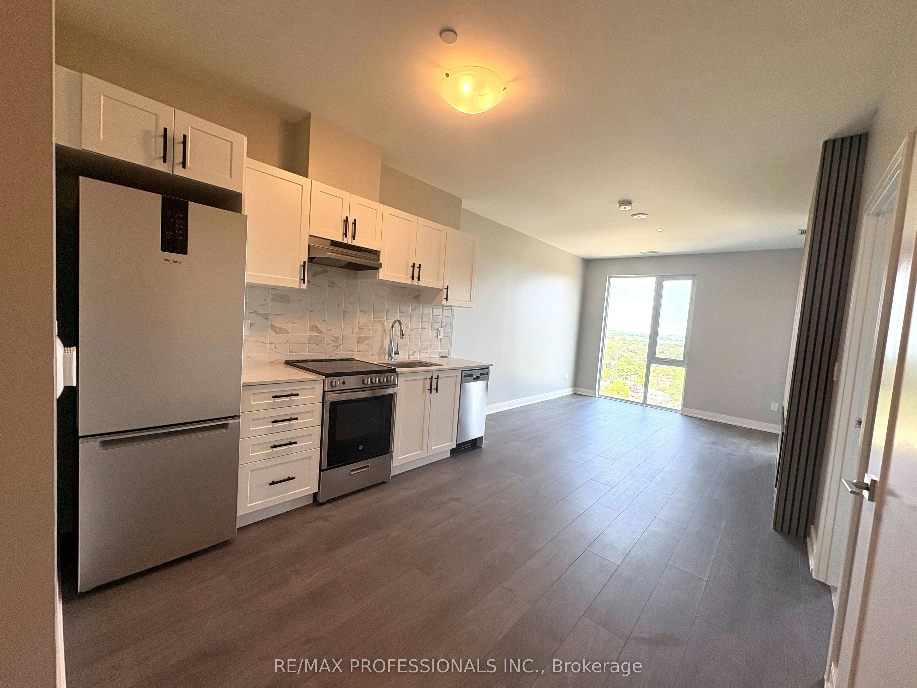 B1402-693 Davis Road, Newmarket, ON, L3Y 2R2 - 8