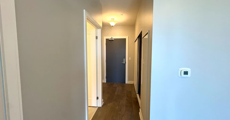 B1402-693 Davis Road, Newmarket, ON, L3Y 2R2 - 4