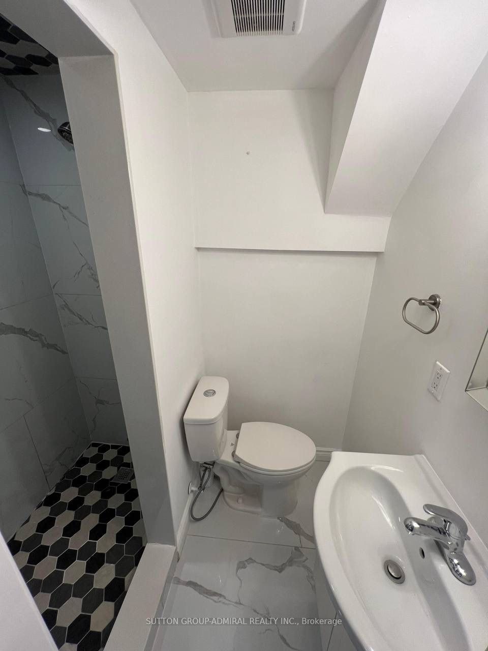 Basement-328 Woodspring Avenue, Newmarket, ON, L3X 3B1 - 15