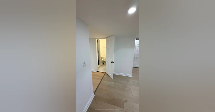 Basement-328 Woodspring Avenue, Newmarket, ON, L3X 3B1 - 16