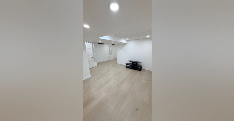 Basement-328 Woodspring Avenue, Newmarket, ON, L3X 3B1 - 21