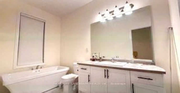 11409 Leslie Street, Richmond Hill, ON, L4S 0P3 - 3