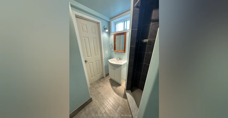 18 Annamaria Drive, Georgina, ON, L4P 3H6 - 24