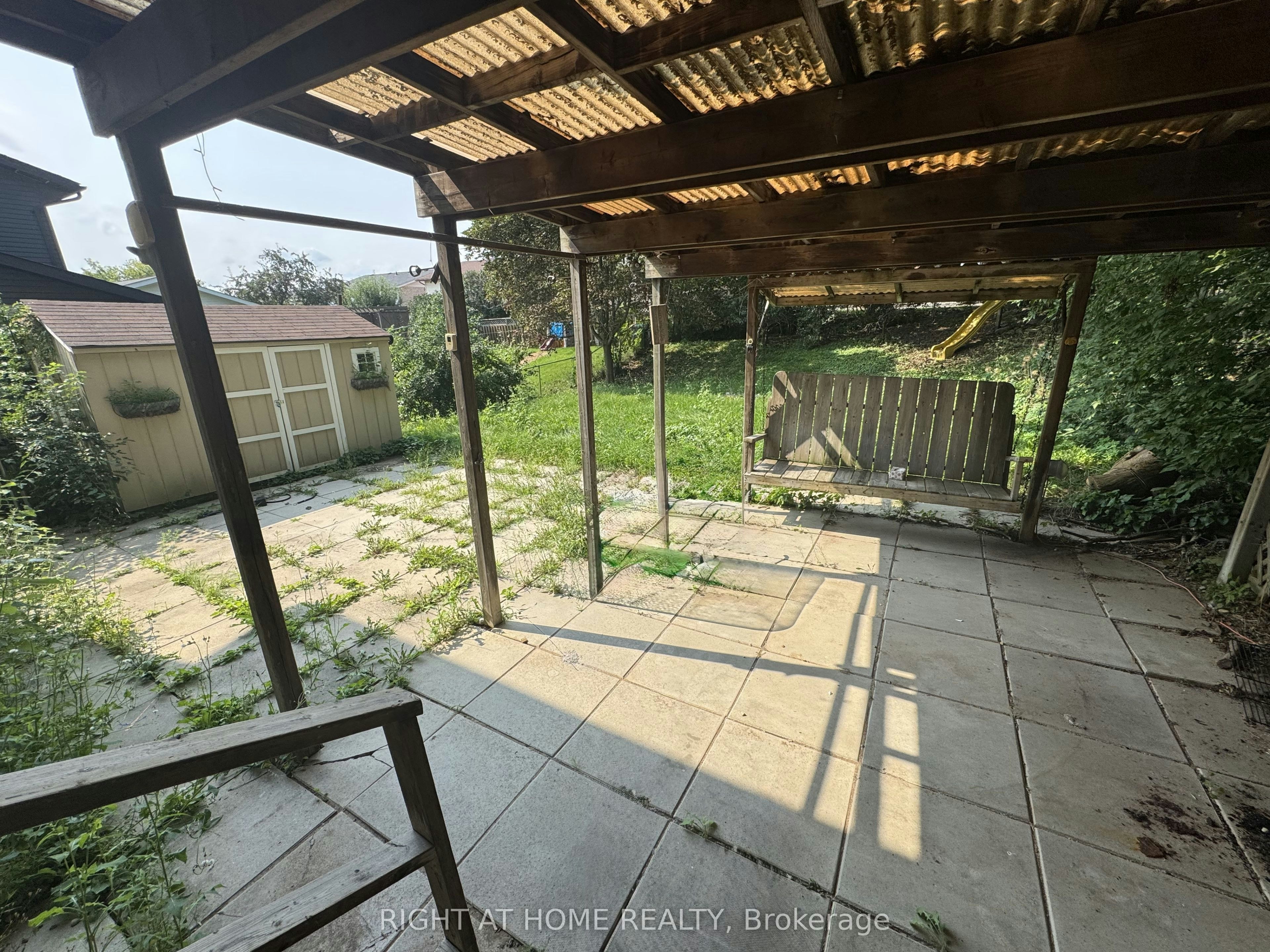 18 Annamaria Drive, Georgina, ON, L4P 3H6 - 28