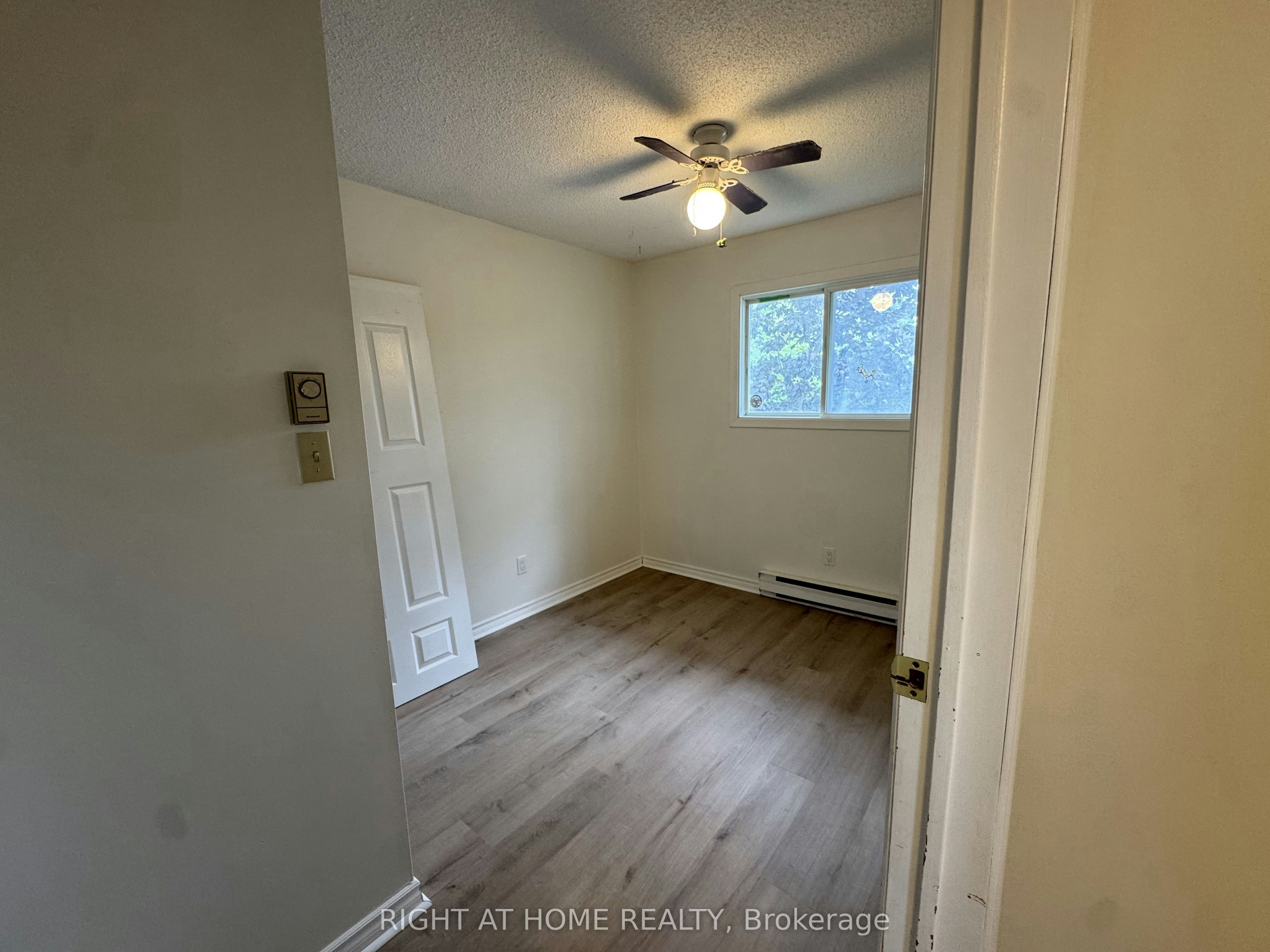 18 Annamaria Drive, Georgina, ON, L4P 3H6 - 15