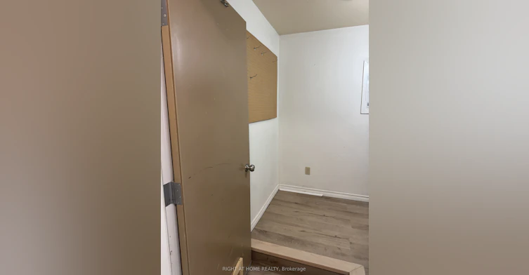 18 Annamaria Drive, Georgina, ON, L4P 3H6 - 38