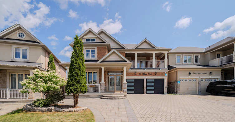 15 Military Court, Richmond Hill, ON, L4E 0M3