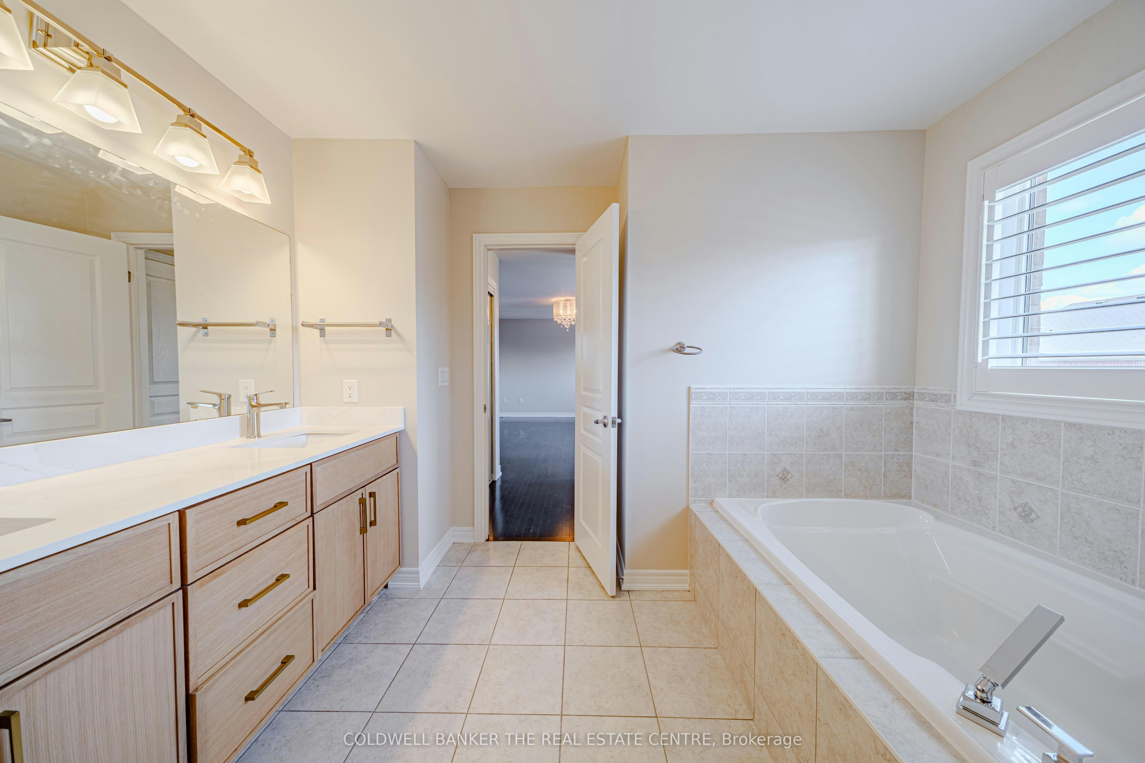 15 Military Court, Richmond Hill, ON, L4E 0M3 - 34
