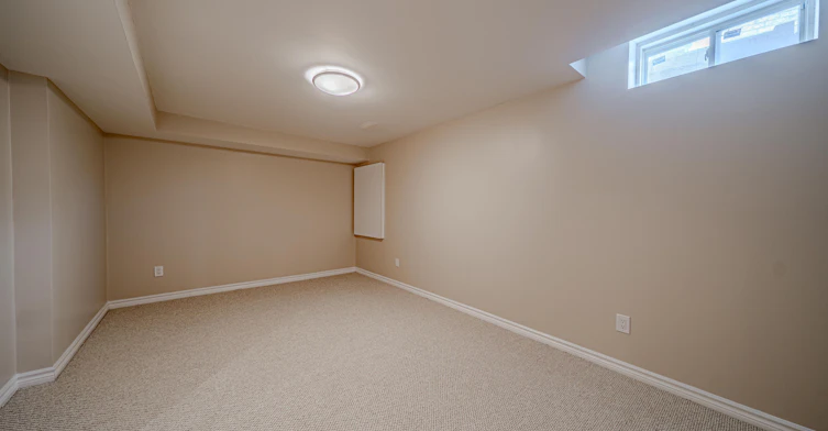 15 Military Court, Richmond Hill, ON, L4E 0M3 - 11