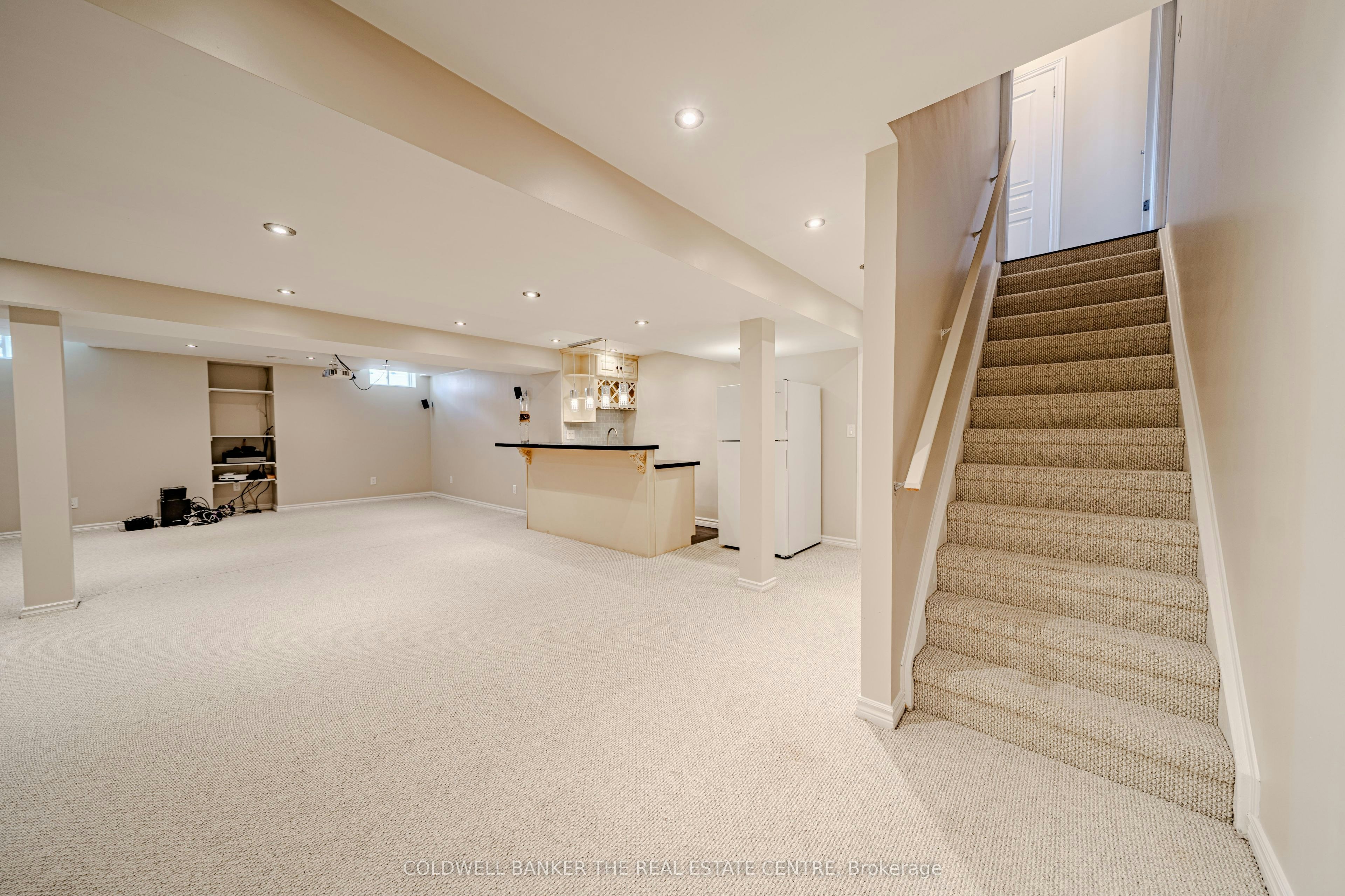 15 Military Court, Richmond Hill, ON, L4E 0M3 - 41