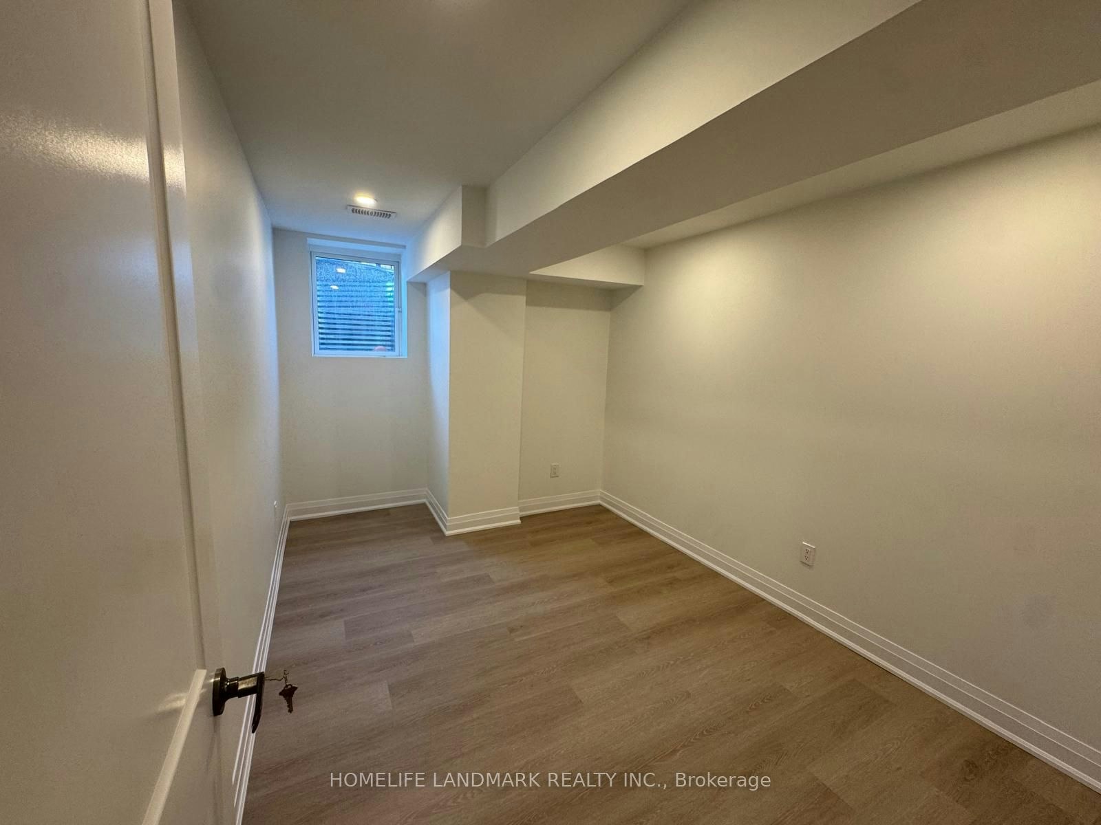 6 Kenneth Ross Bend, East Gwillimbury, ON, L9N 0T7 - 13