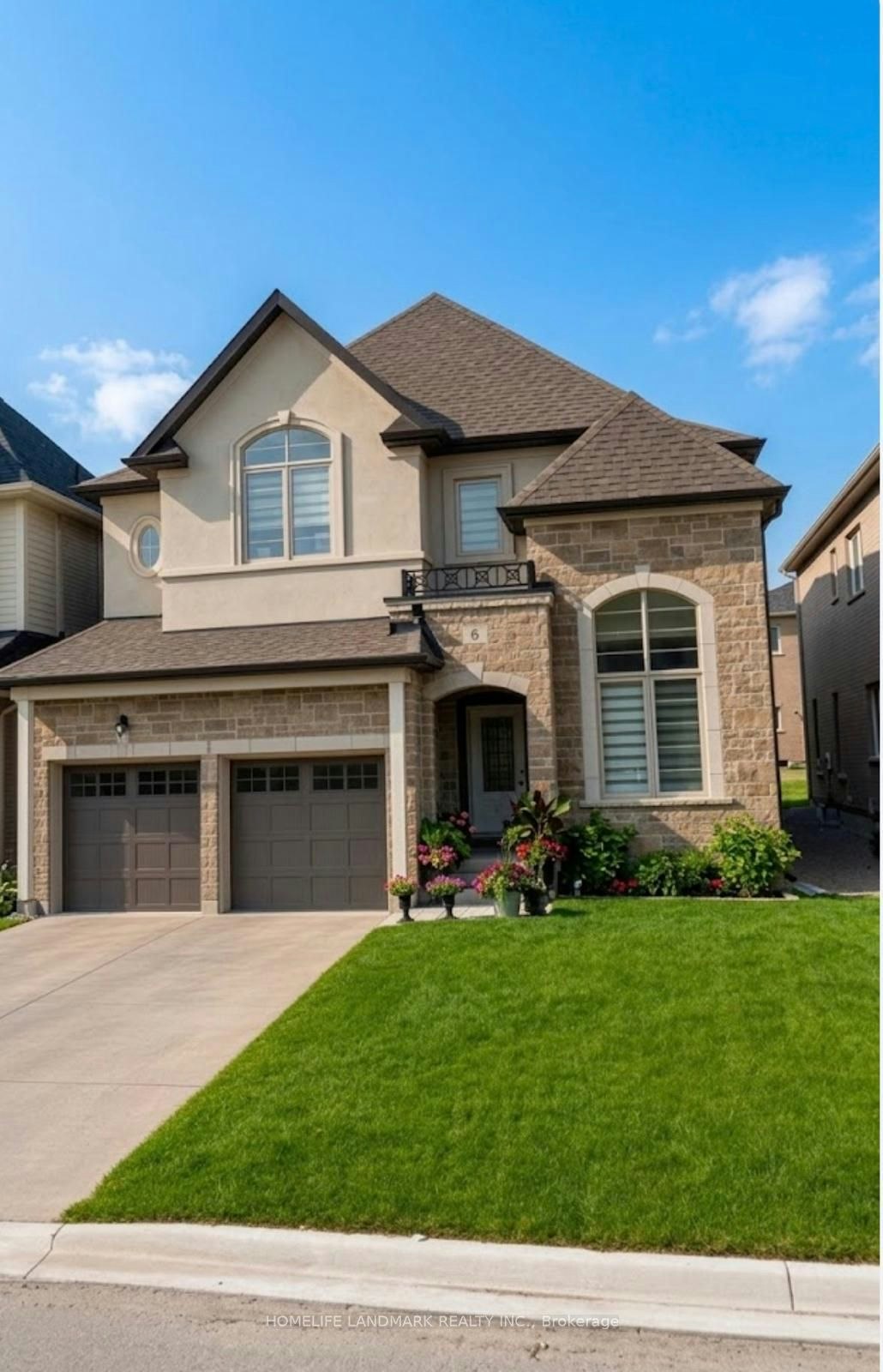 6 Kenneth Ross Bend, East Gwillimbury, ON, L9N 0T7