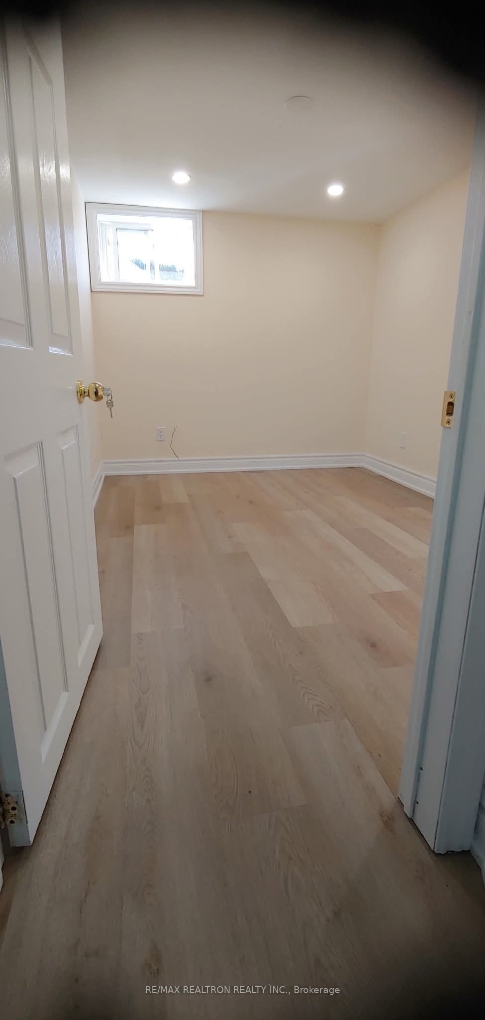 Basement-60 Marlin Court, Newmarket, ON, L3Y 2W8 - 8
