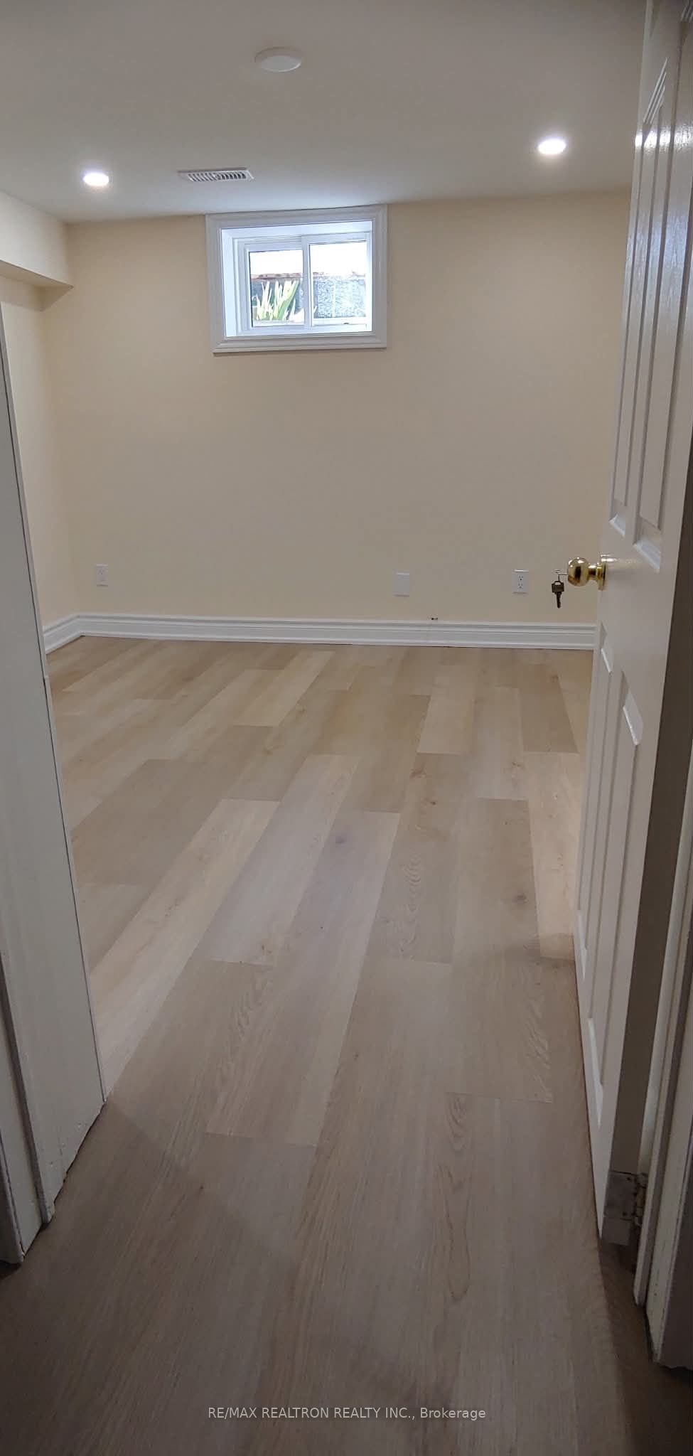 Basement-60 Marlin Court, Newmarket, ON, L3Y 2W8 - 5