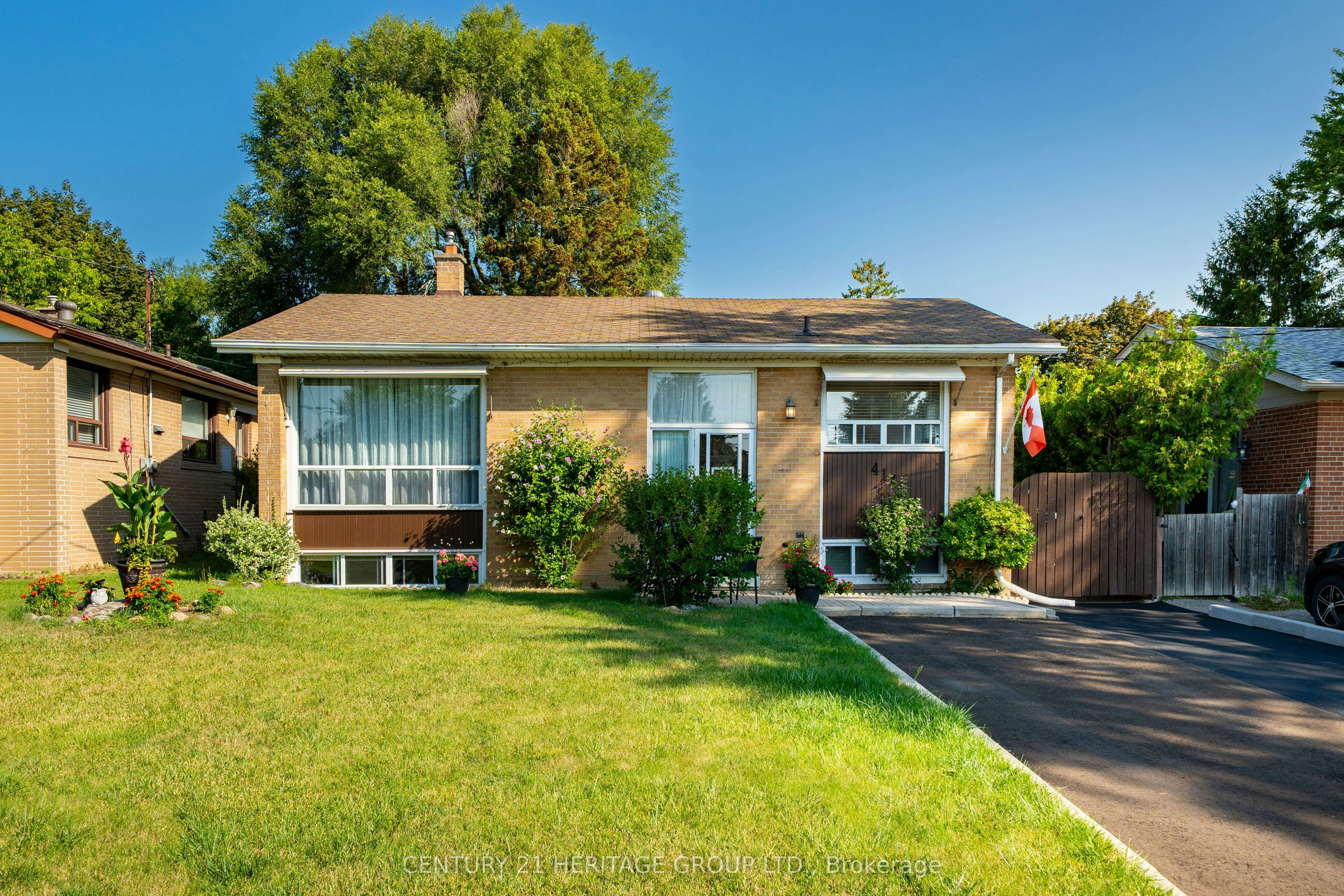 417 Paliser Crescent S, Richmond Hill, ON, L4C 1S2