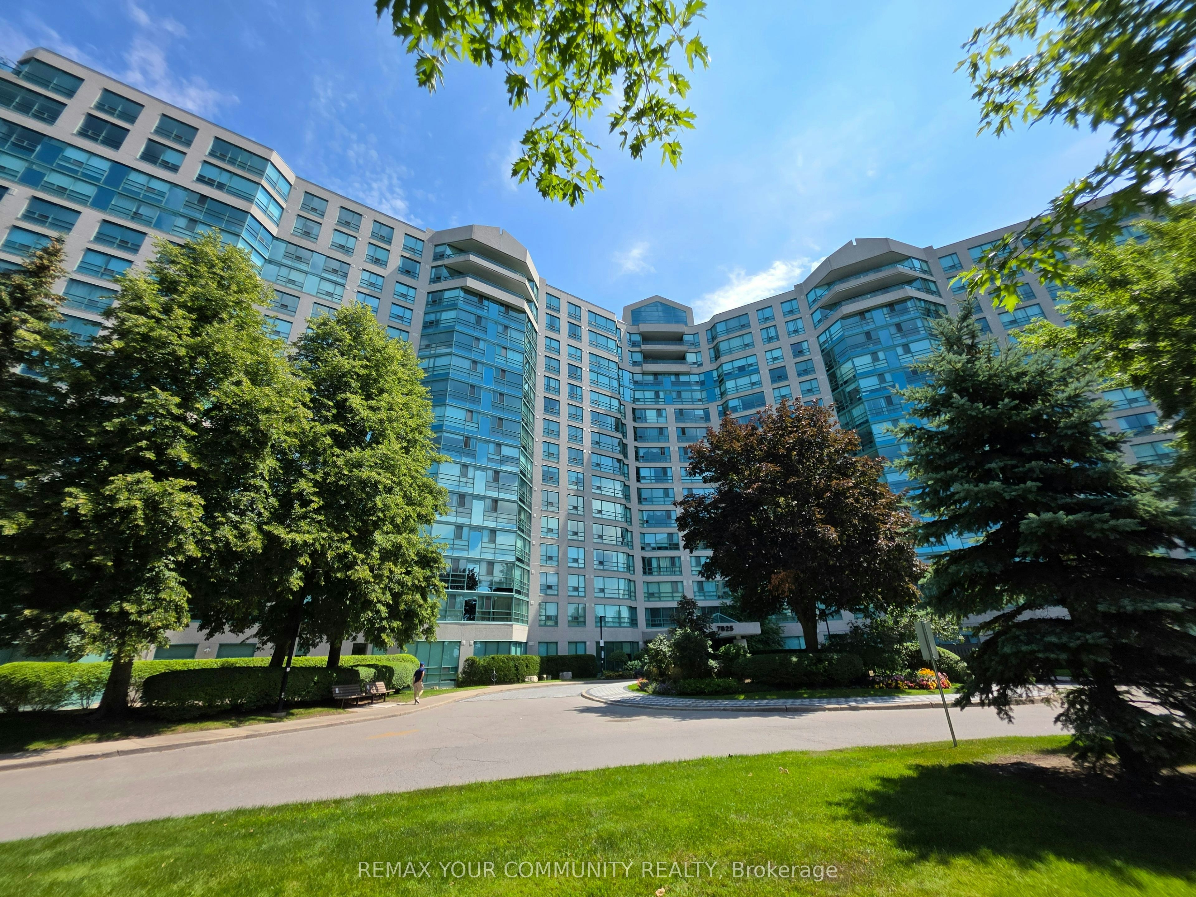 726-7825 Bayview Avenue, Markham, ON, L3T 7N2