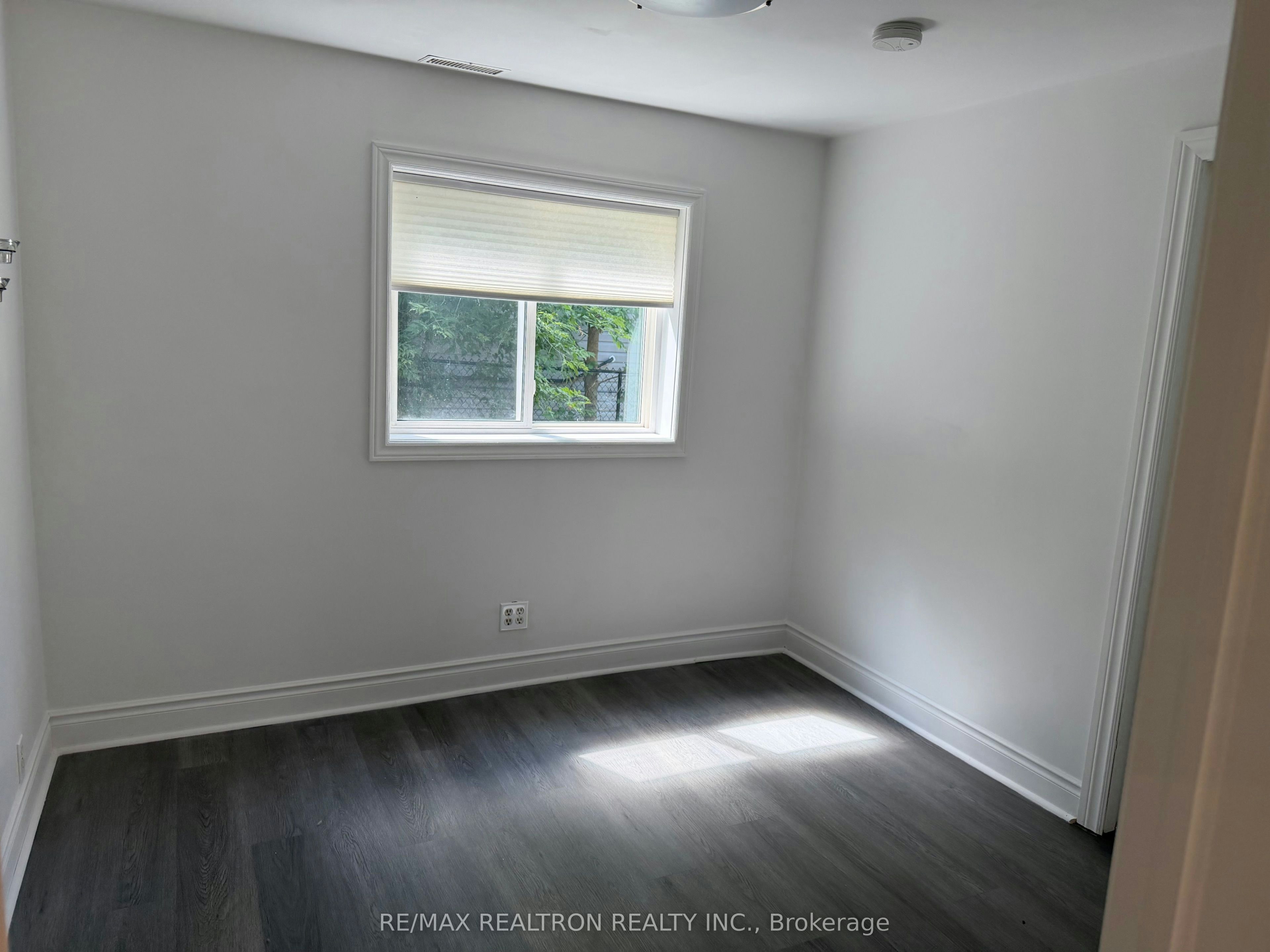 782 Churchill Lane, Georgina, ON, L0E 1S0 - 15