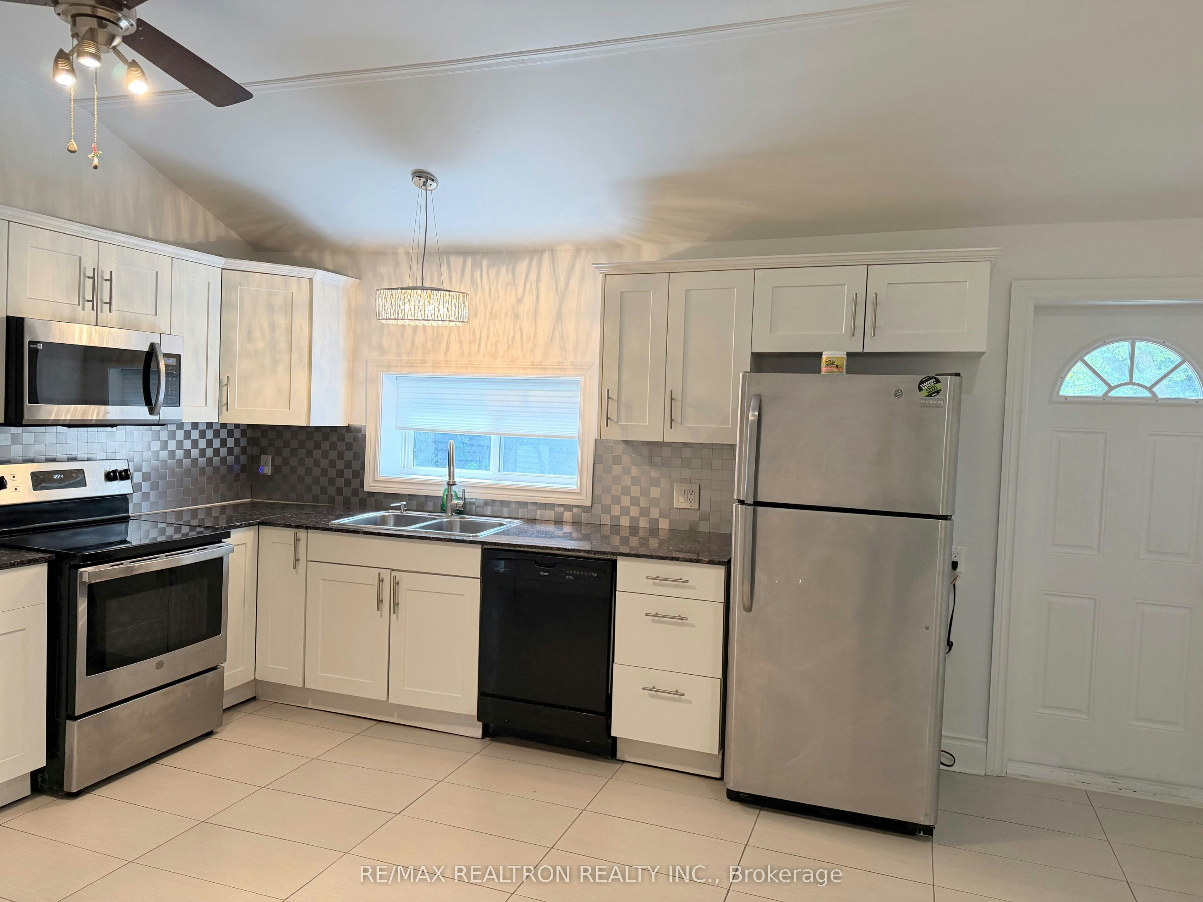 782 Churchill Lane, Georgina, ON, L0E 1S0 - 22