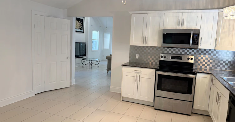 782 Churchill Lane, Georgina, ON, L0E 1S0 - 23