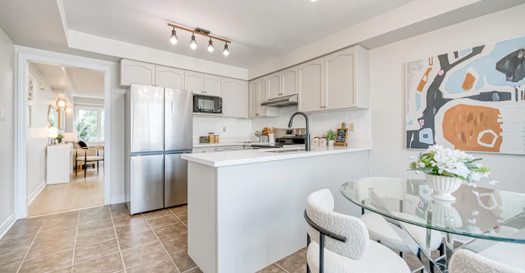 2554 Bur Oak Avenue, Markham, ON, L6B 1J7 - 22