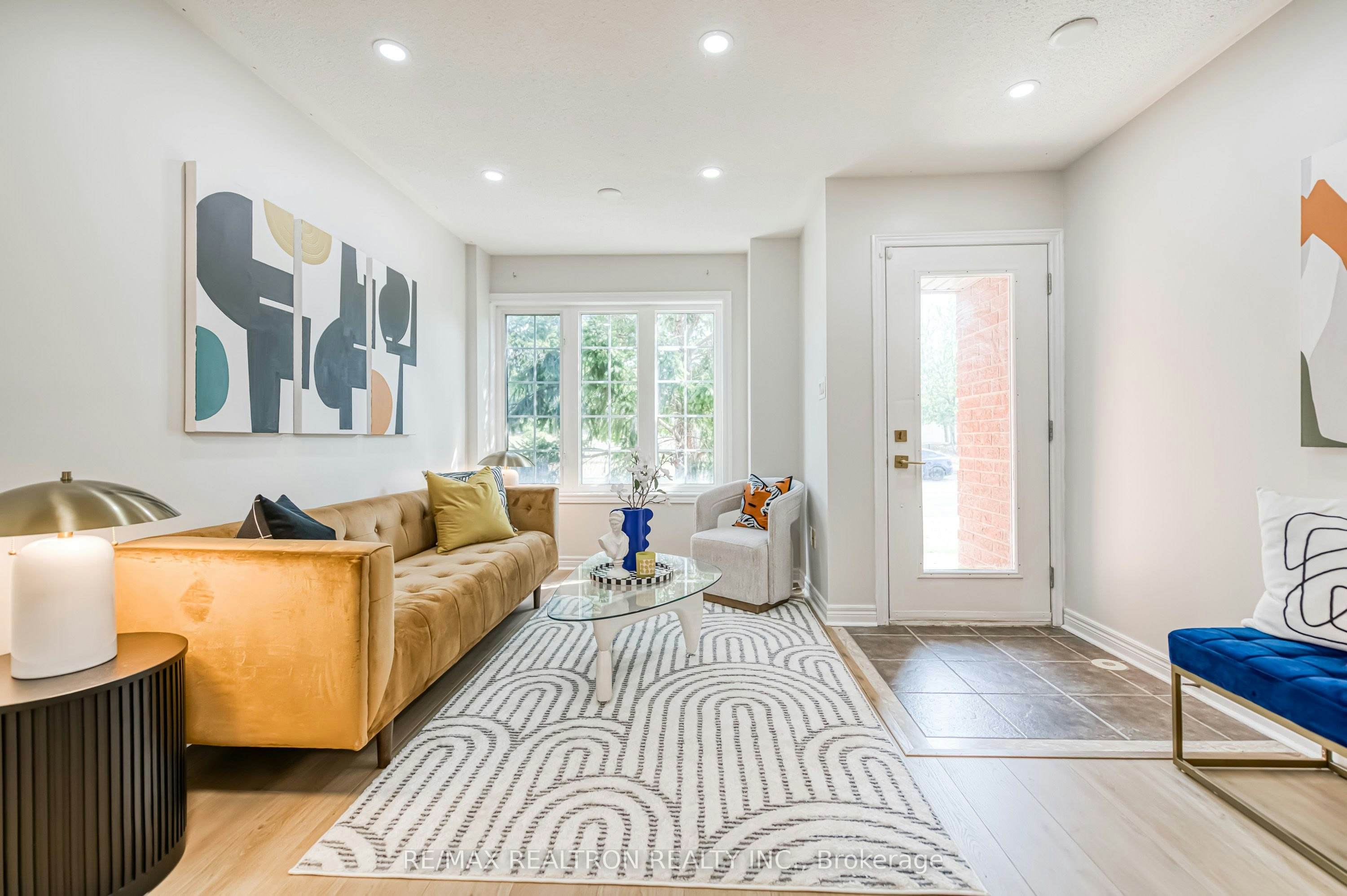 2554 Bur Oak Avenue, Markham, ON, L6B 1J7 - 2