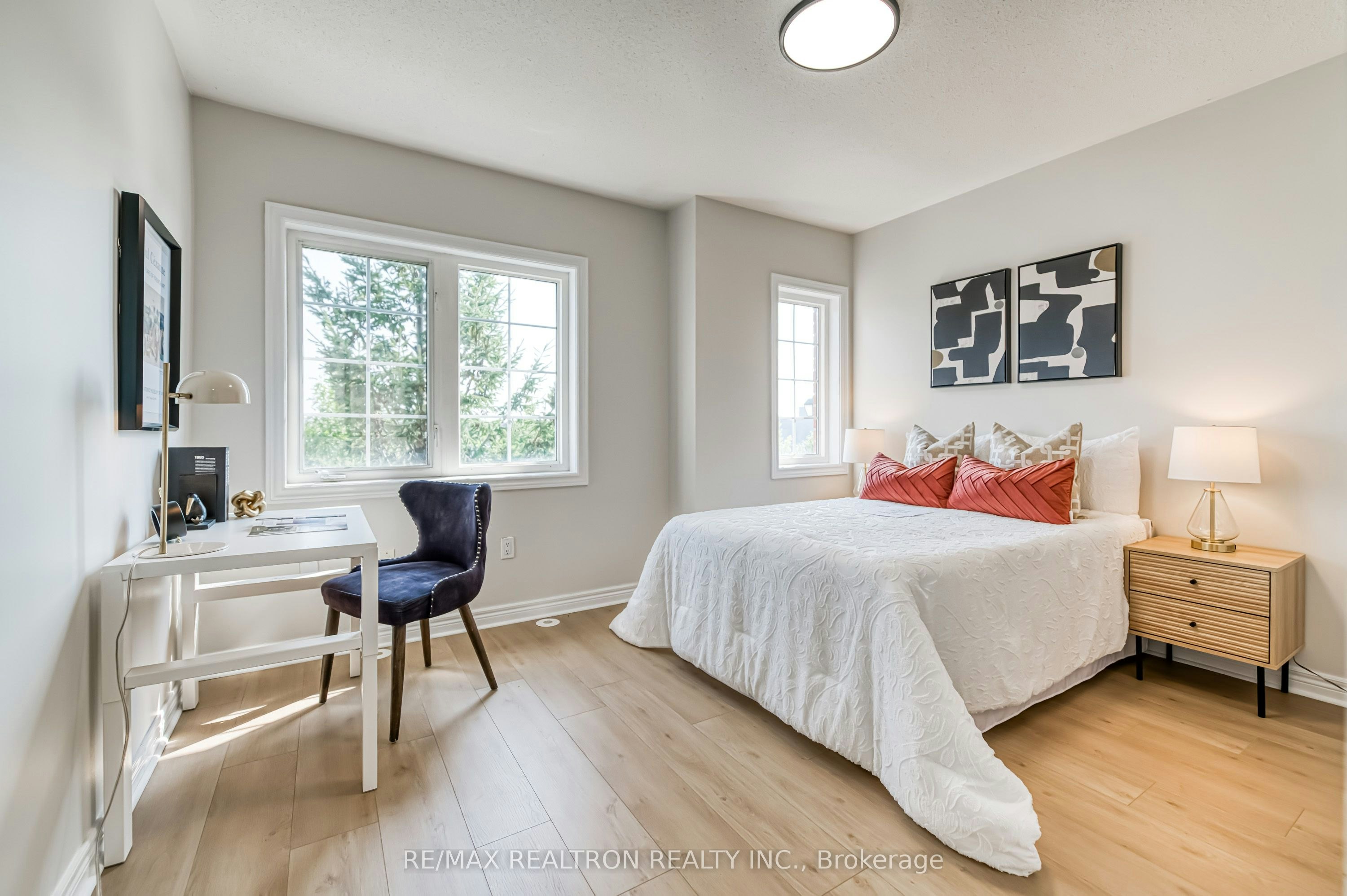 2554 Bur Oak Avenue, Markham, ON, L6B 1J7 - 25