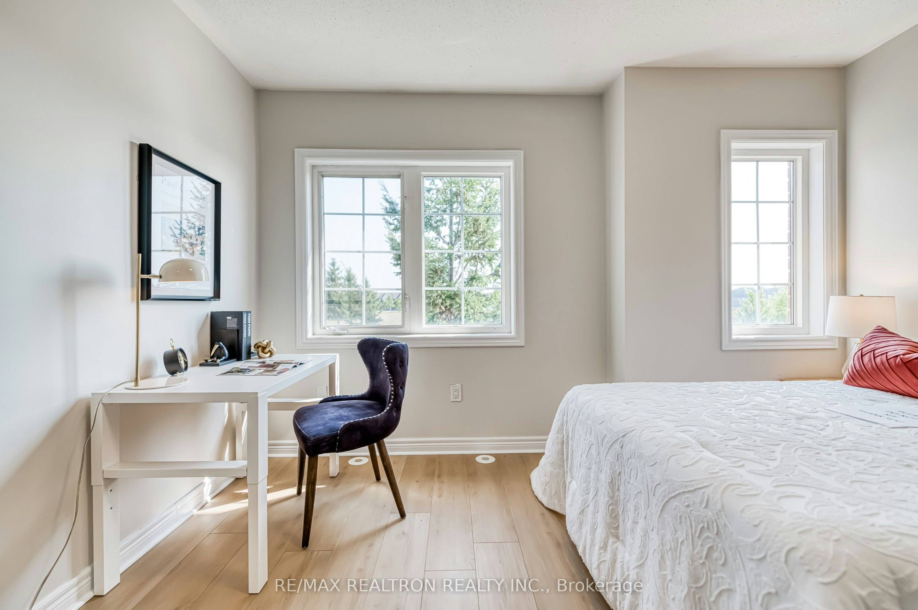 2554 Bur Oak Avenue, Markham, ON, L6B 1J7 - 26