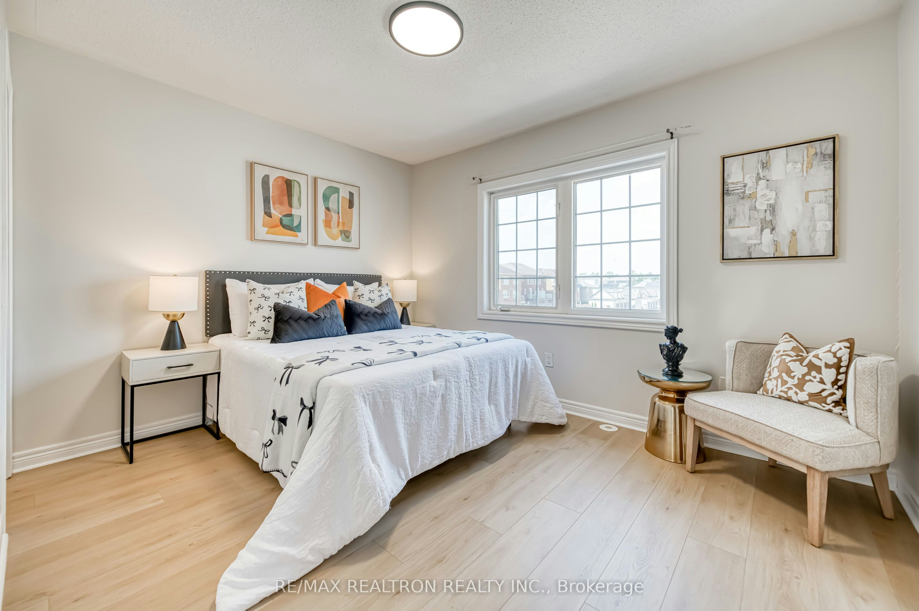 2554 Bur Oak Avenue, Markham, ON, L6B 1J7 - 30