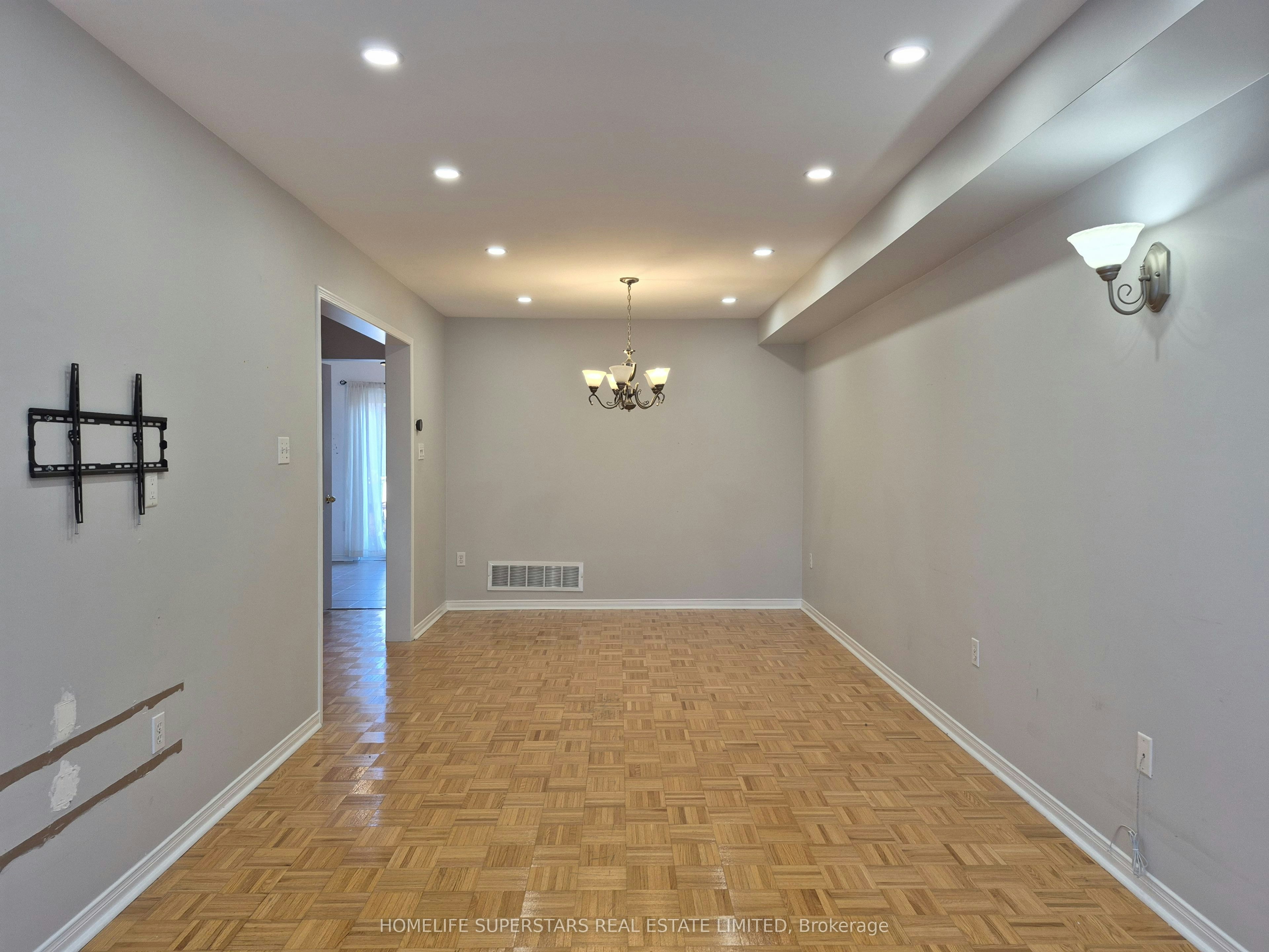 46-19 Foxchase Avenue, Vaughan, ON, L4L 9N1 - 3