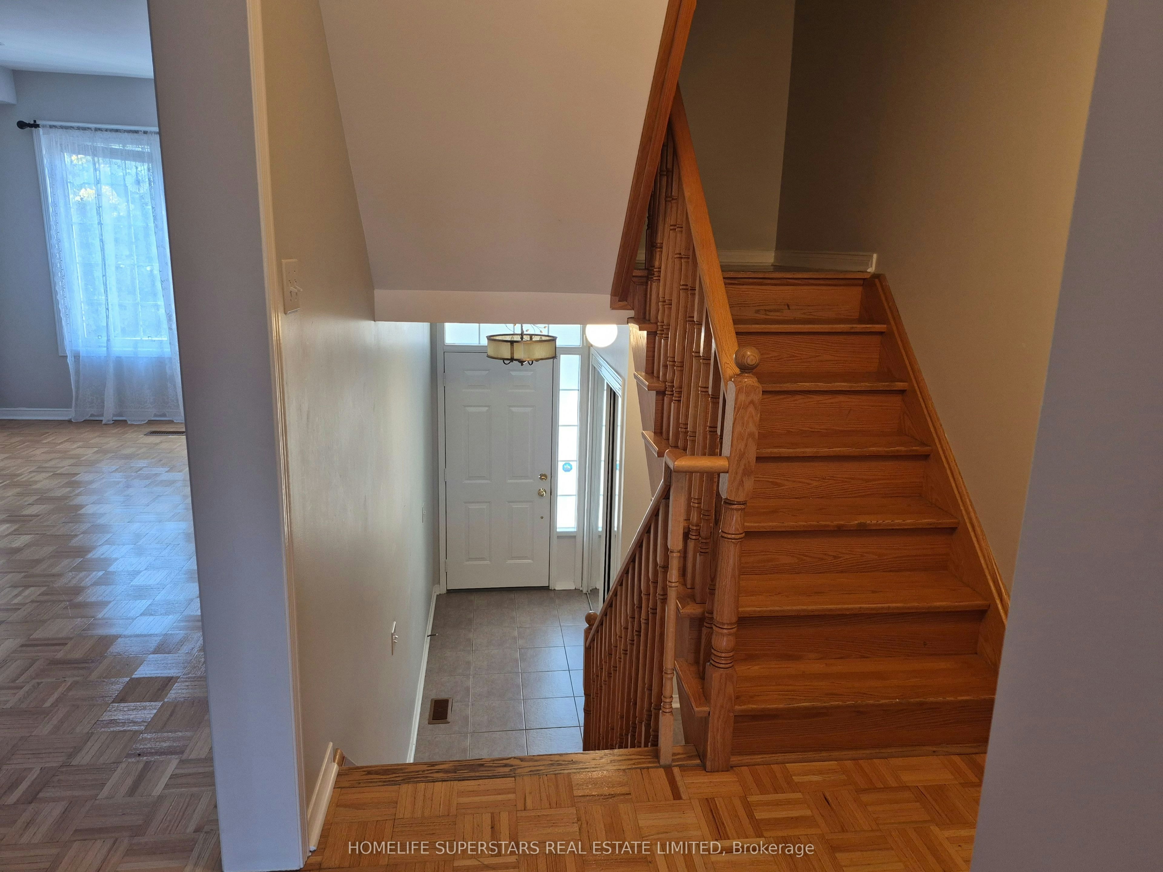 46-19 Foxchase Avenue, Vaughan, ON, L4L 9N1 - 2