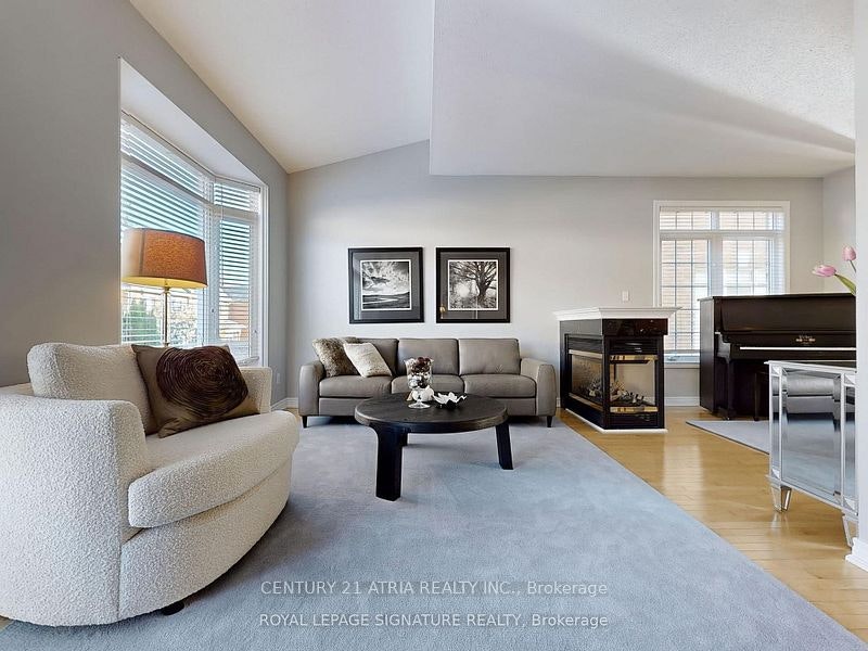 38 Angelica Avenue, Richmond Hill, ON, L4S 2E1 - 4